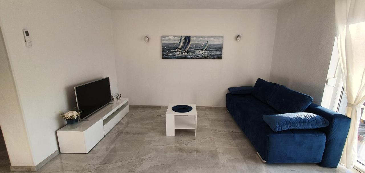 Apartmani Naomi&Leo Senj  Eksteriør bilde