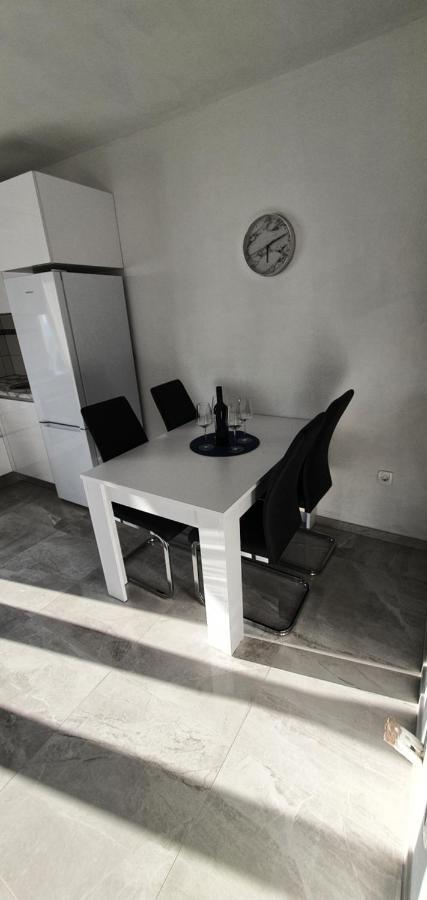 Apartmani Naomi&Leo Senj  Eksteriør bilde