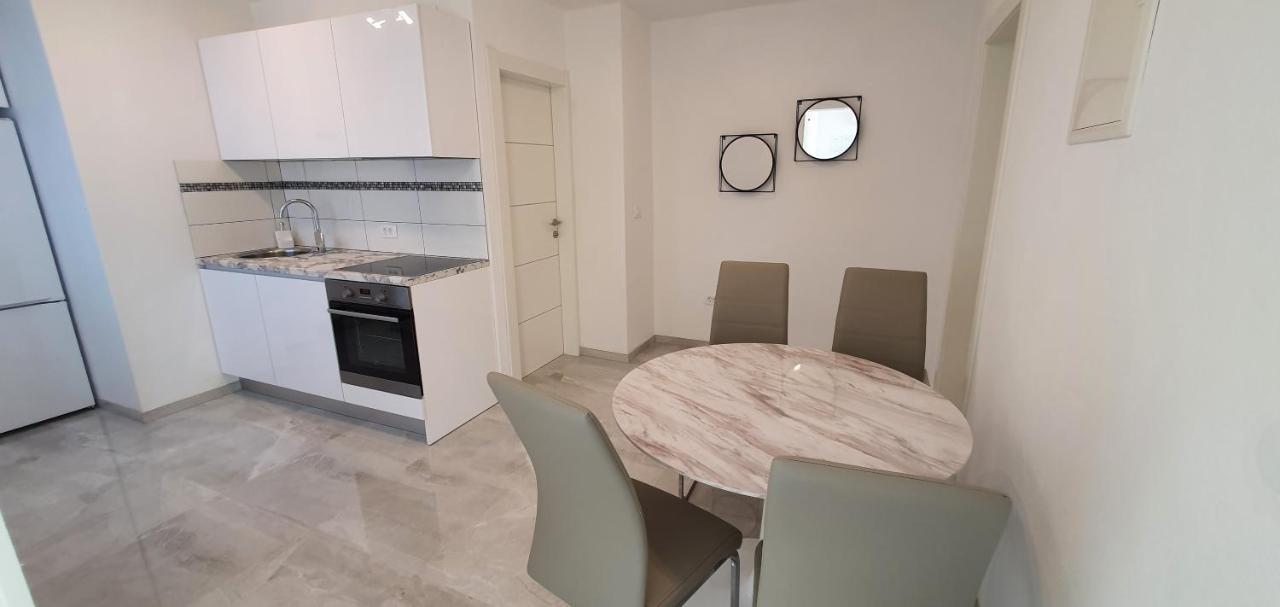 Apartmani Naomi&Leo Senj  Eksteriør bilde