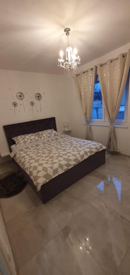 Apartmani Naomi&Leo Senj  Eksteriør bilde